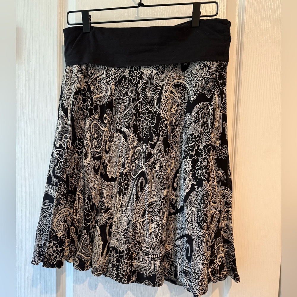 Reversible Black and White Skirt